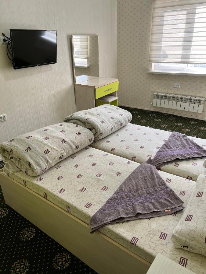 Anisa- Hostel Dusjanbe Exteriör bild